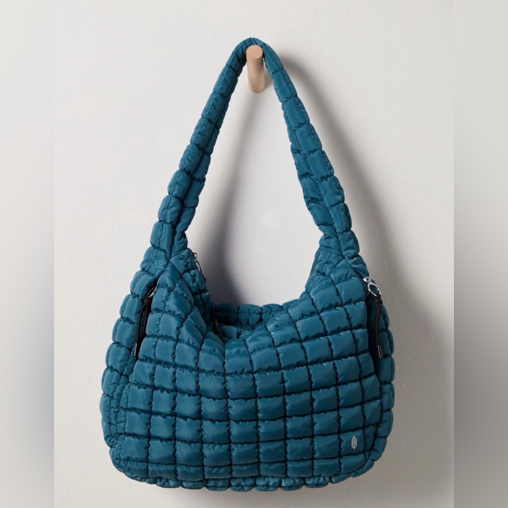Quilted Carryall Bag from FP Movement by Free People 
In Endzone Blue NWT - Picture 2 of 5